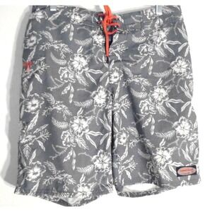 Vineyard Vines Sz 30 Men's Shorts Floral Pattern Liquid  very soft Unlined Scuba